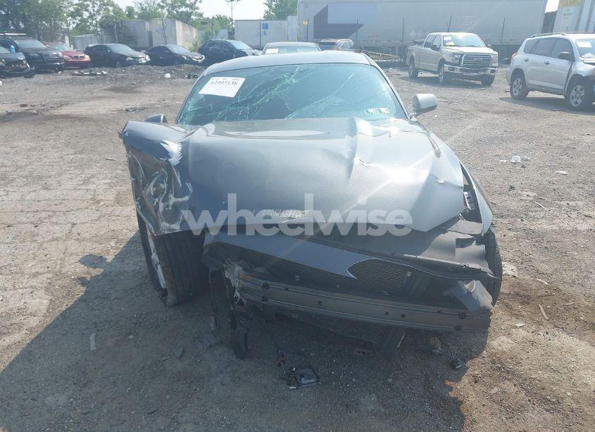 Photo 11 of 2016 Ford Mustang V6 (VIN 1FA6P8AM7G5320991)