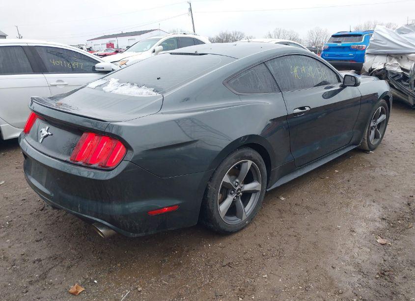 Photo 4 of 2016 Ford Mustang V6 (VIN 1FA6P8AM7G5322367)