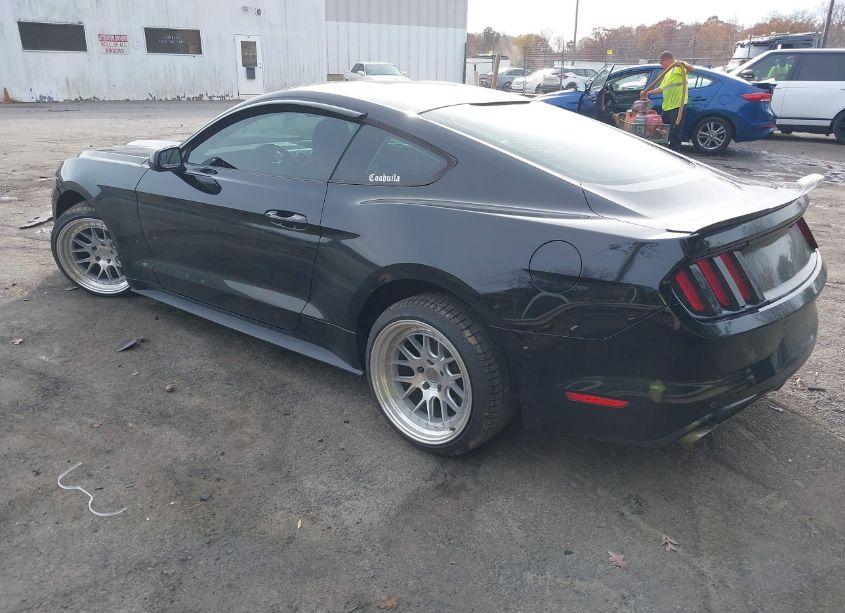 Photo 3 of 2016 Ford Mustang V6 (VIN 1FA6P8AM7G5337547)