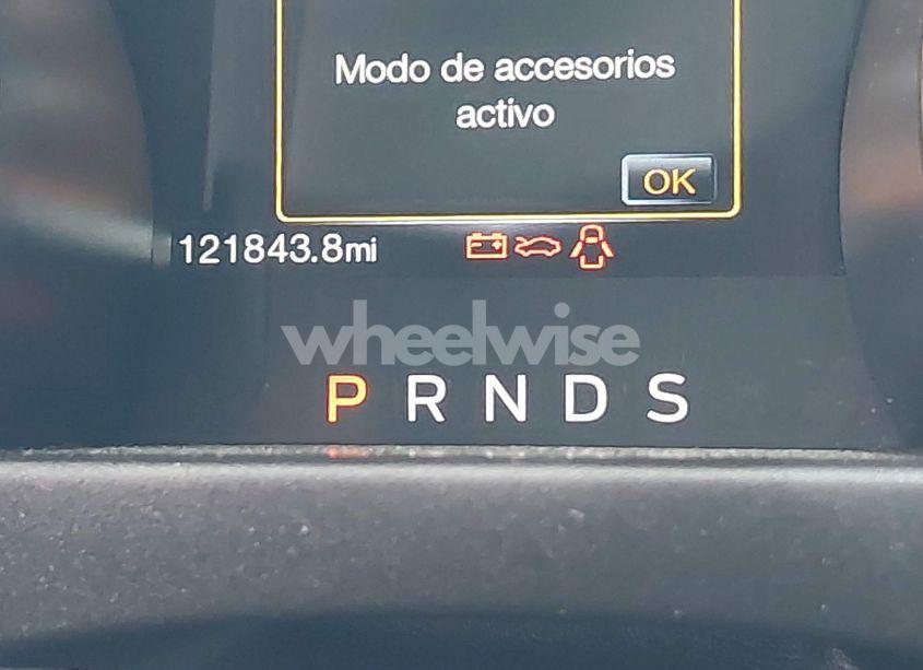 Photo 16 of 2017 Ford Mustang V6 (VIN 1FA6P8AM7H5275715)