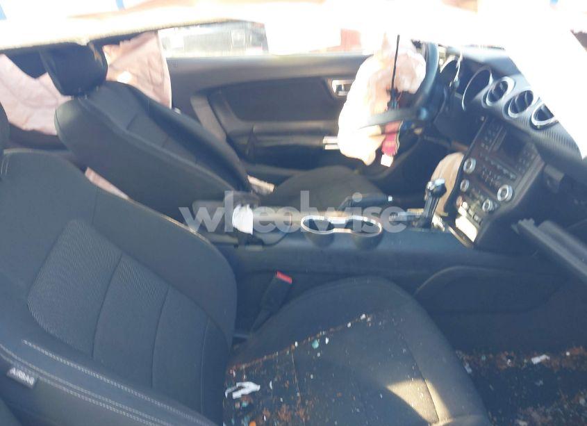 Photo 5 of 2015 Ford Mustang V6 (VIN 1FA6P8AM8F5390899)