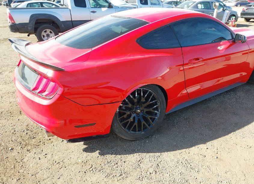 Photo 6 of 2016 Ford Mustang V6 (VIN 1FA6P8AM8G5225985)