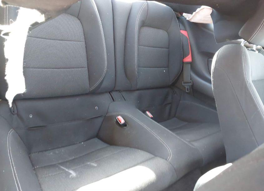 Photo 8 of 2016 Ford Mustang V6 (VIN 1FA6P8AM8G5225985)