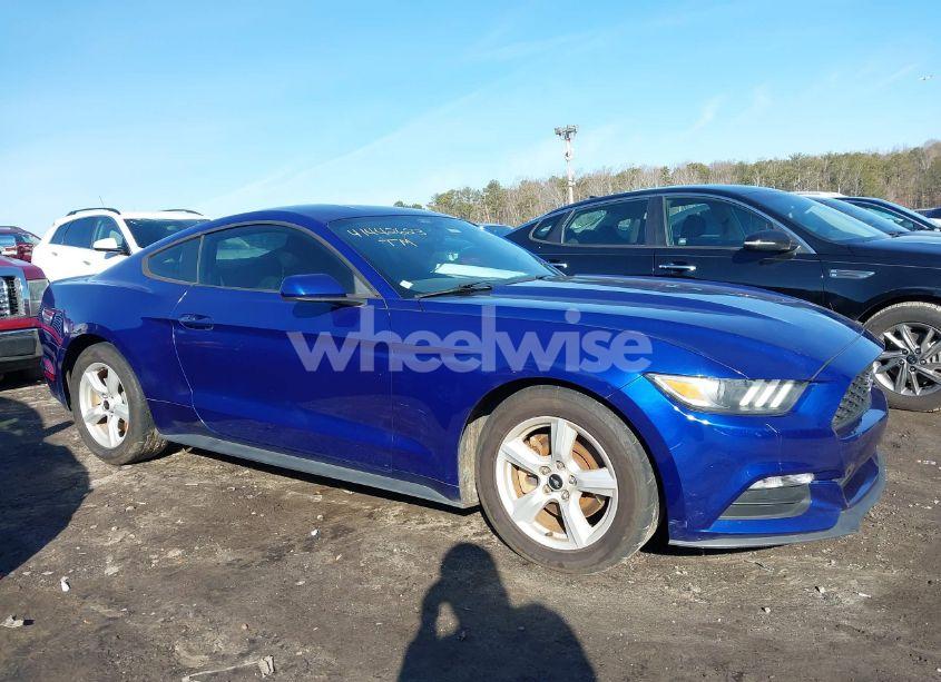 Photo 13 of 2016 Ford Mustang V6 (VIN 1FA6P8AM8G5264379)