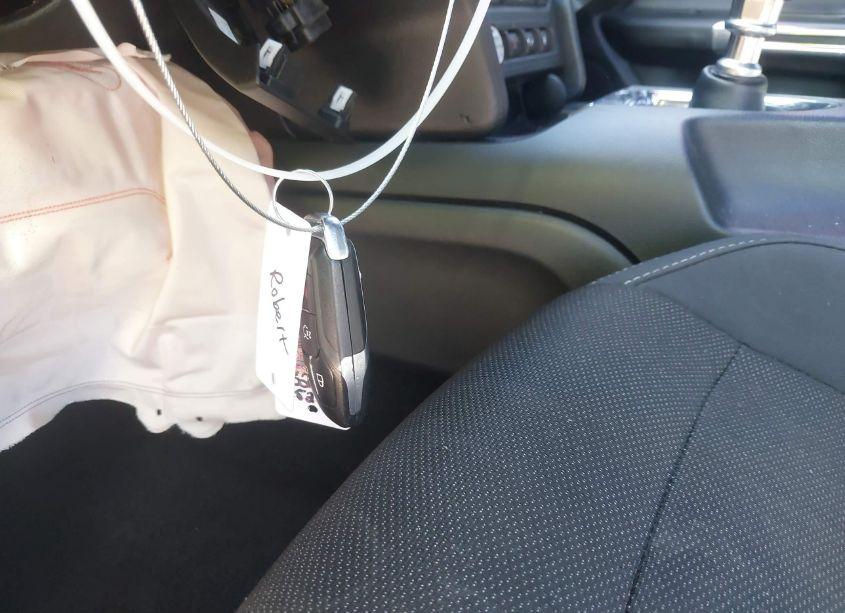 Photo 11 of 2016 Ford Mustang V6 (VIN 1FA6P8AM8G5283952)