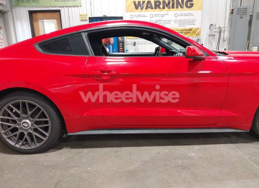 Photo 13 of 2016 Ford Mustang V6 (VIN 1FA6P8AM8G5293266)