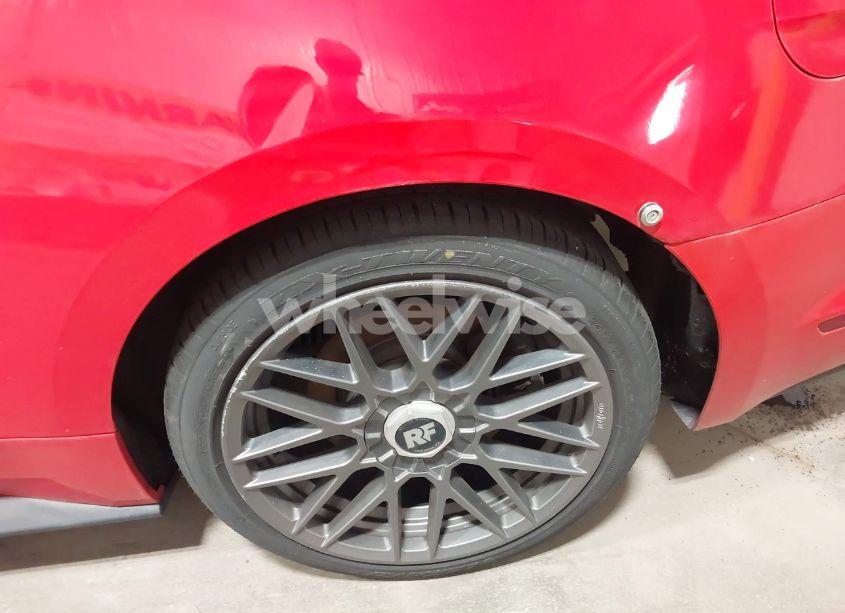 Photo 6 of 2016 Ford Mustang V6 (VIN 1FA6P8AM8G5293266)