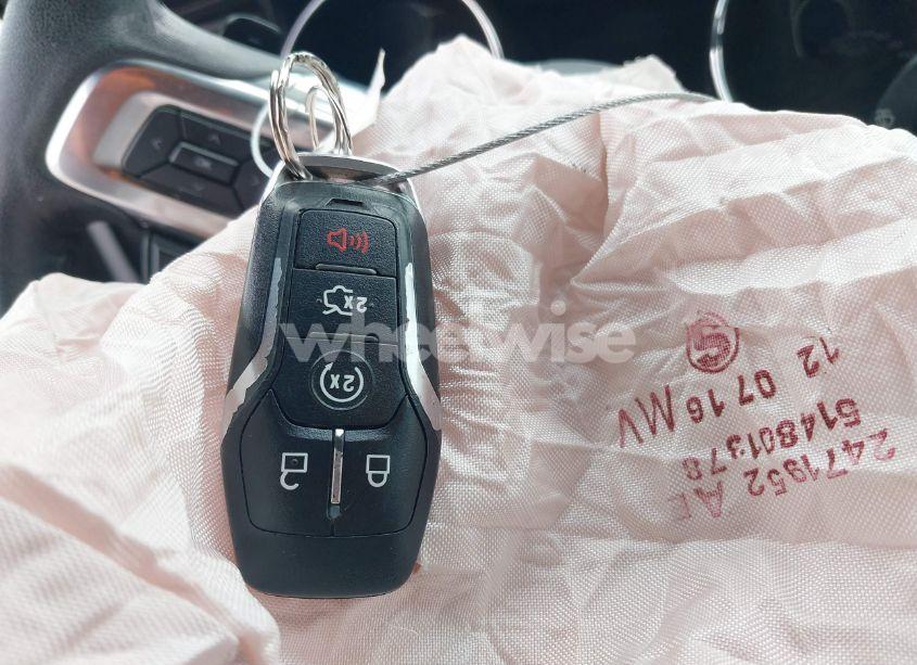 Photo 11 of 2017 Ford Mustang V6 (VIN 1FA6P8AM8H5228256)