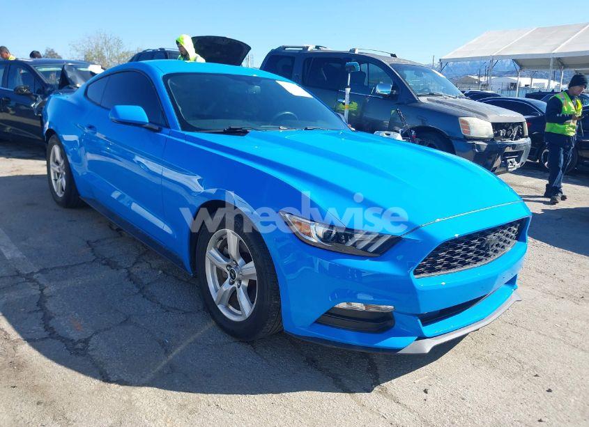 2017 Ford Mustang V6 (VIN 1FA6P8AM8H5236924) main photo