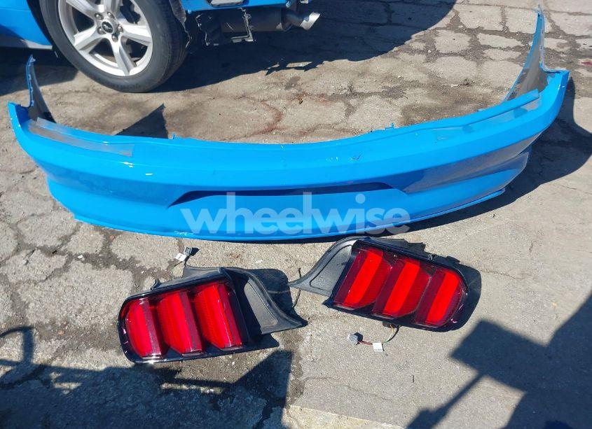 Photo 12 of 2017 Ford Mustang V6 (VIN 1FA6P8AM8H5236924)