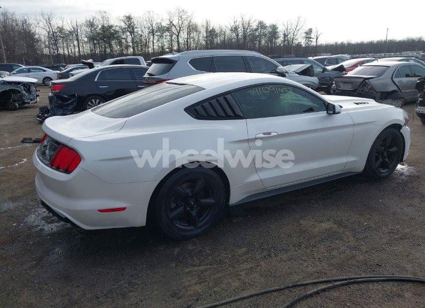 Photo 4 of 2017 Ford Mustang V6 (VIN 1FA6P8AM8H5251052)