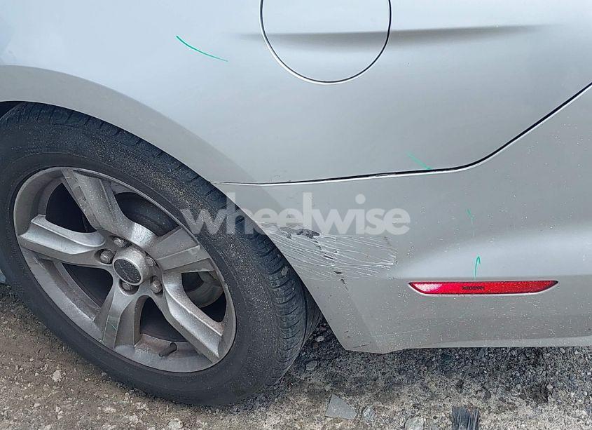 Photo 17 of 2017 Ford Mustang V6 (VIN 1FA6P8AM8H5276260)