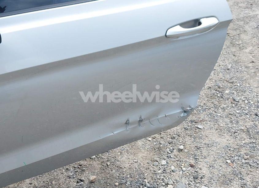 Photo 6 of 2017 Ford Mustang V6 (VIN 1FA6P8AM8H5276260)