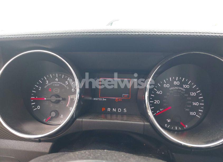 Photo 7 of 2017 Ford Mustang V6 (VIN 1FA6P8AM8H5276260)