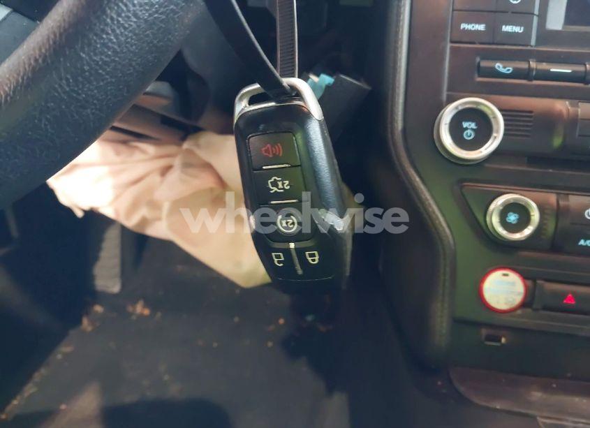 Photo 11 of 2015 Ford Mustang V6 (VIN 1FA6P8AM9F5399823)