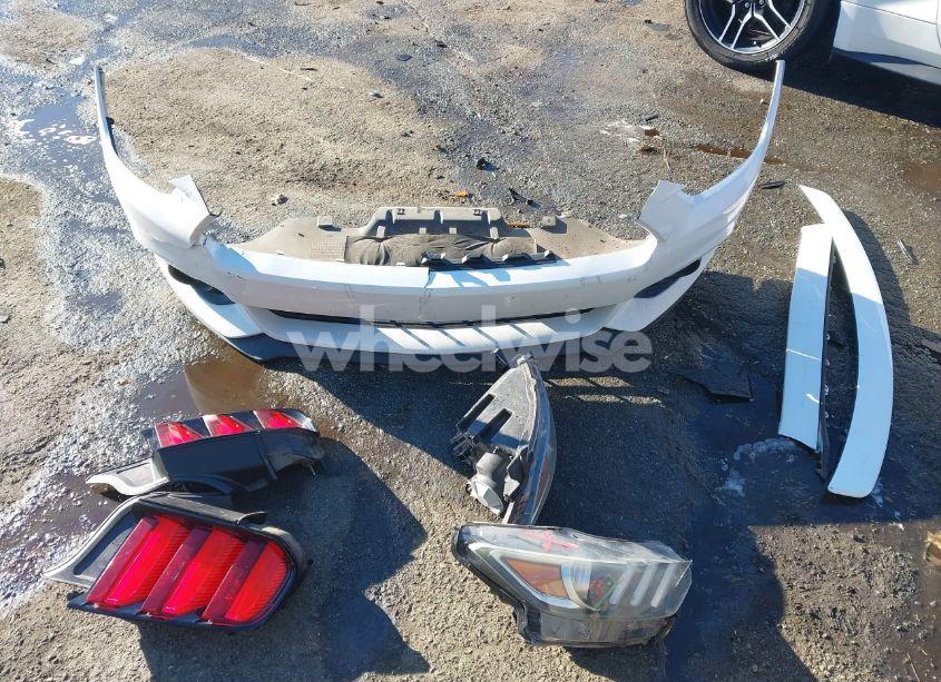 Photo 12 of 2016 Ford Mustang V6 (VIN 1FA6P8AM9G5250734)