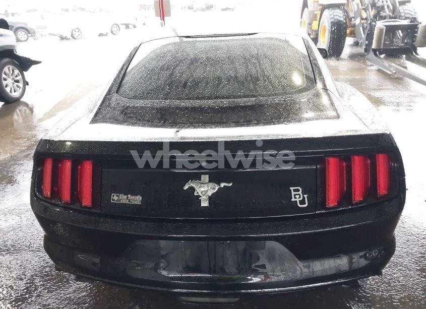 Photo 17 of 2016 Ford Mustang V6 (VIN 1FA6P8AM9G5267565)