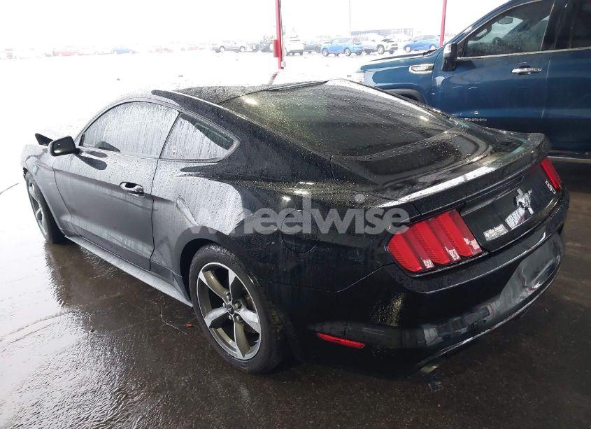 Photo 3 of 2016 Ford Mustang V6 (VIN 1FA6P8AM9G5267565)