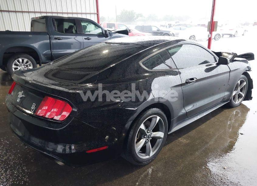 Photo 4 of 2016 Ford Mustang V6 (VIN 1FA6P8AM9G5267565)