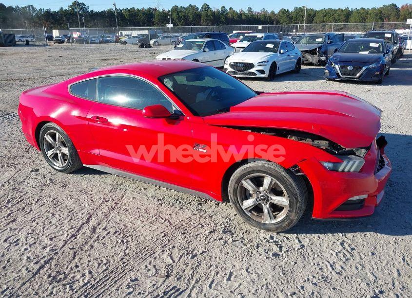 2017 Ford Mustang V6 (VIN 1FA6P8AM9H5247656) main photo