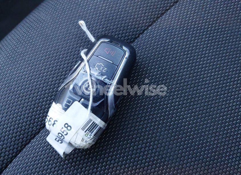 Photo 11 of 2017 Ford Mustang V6 (VIN 1FA6P8AM9H5247656)