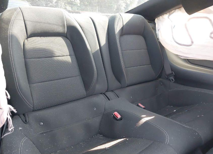 Photo 8 of 2017 Ford Mustang V6 (VIN 1FA6P8AM9H5265641)