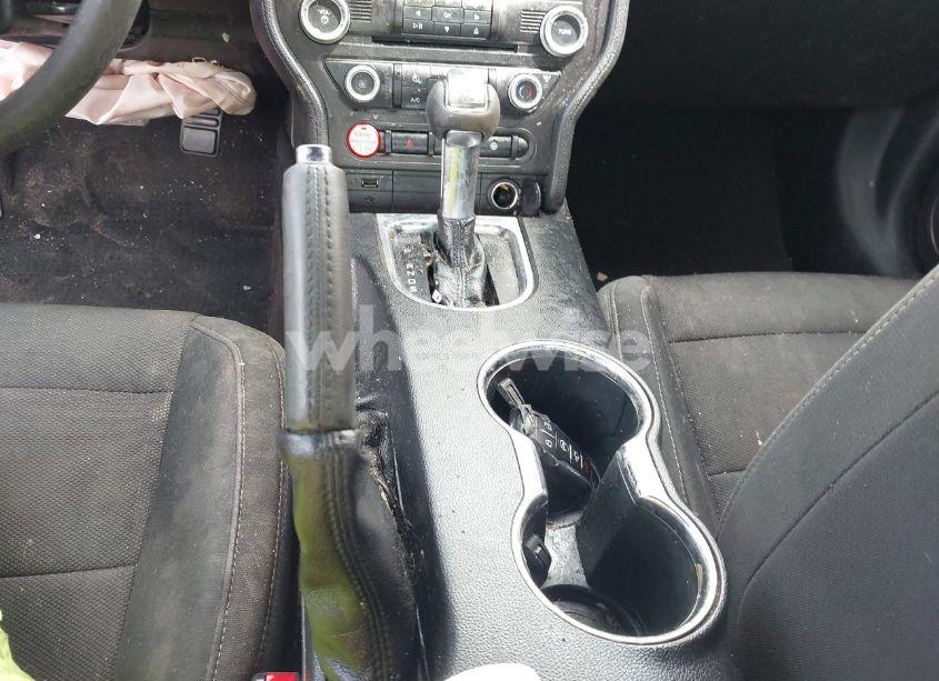 Photo 19 of 2016 Ford Mustang V6 (VIN 1FA6P8AMXG5292619)