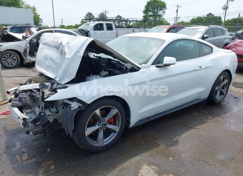 Photo 2 of 2016 Ford Mustang V6 (VIN 1FA6P8AMXG5292619)