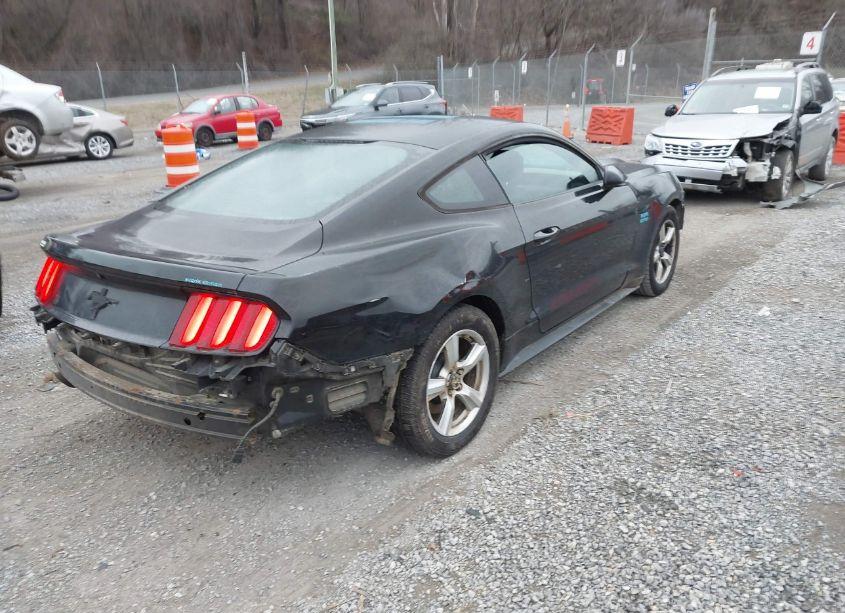 Photo 4 of 2016 Ford Mustang V6 (VIN 1FA6P8AMXG5321391)
