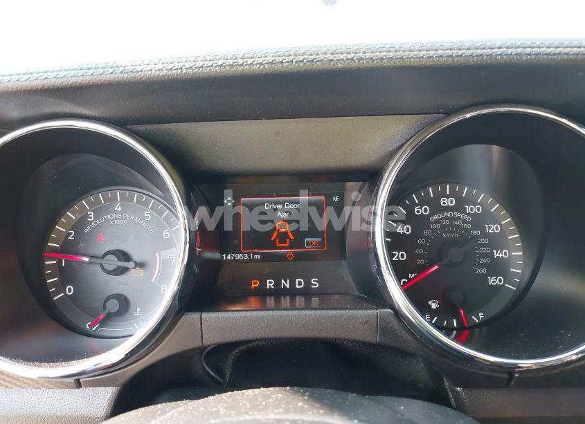 Photo 7 of 2017 Ford Mustang V6 (VIN 1FA6P8AMXH5226346)