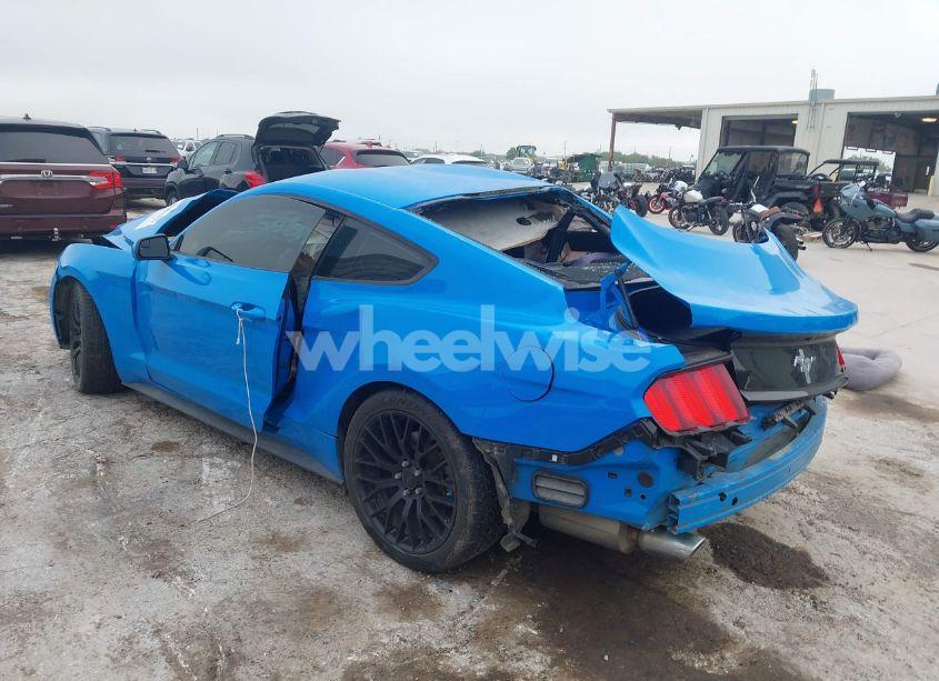 Photo 3 of 2017 Ford Mustang V6 (VIN 1FA6P8AMXH5228856)