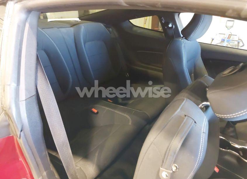 Photo 8 of 2017 Ford Mustang V6 (VIN 1FA6P8AMXH5309985)