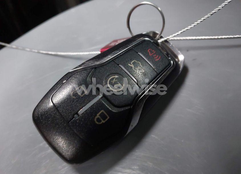 Photo 11 of 2017 Ford Mustang V6 (VIN 1FA6P8AMXH5351993)