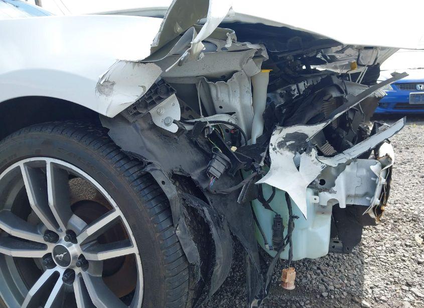 Photo 18 of 2016 Ford Mustang GT PREMIUM (VIN 1FA6P8CF0G5209567)