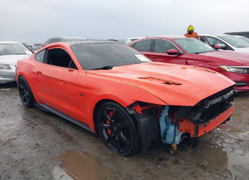2016 Ford Mustang GT (VIN 1FA6P8CF0G5276931) main photo