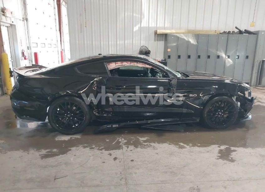 Photo 13 of 2016 Ford Mustang GT PREMIUM (VIN 1FA6P8CF0G5333564)