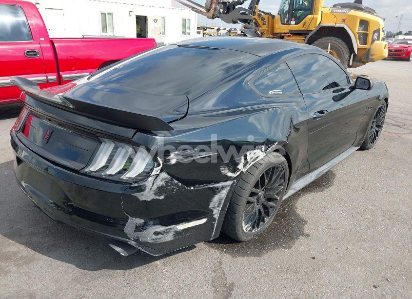 Photo 4 of 2016 Ford Mustang GT (VIN 1FA6P8CF0G5334116)