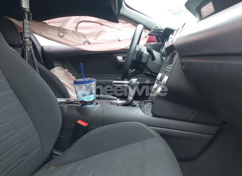 Photo 5 of 2017 Ford Mustang GT (VIN 1FA6P8CF0H5312568)