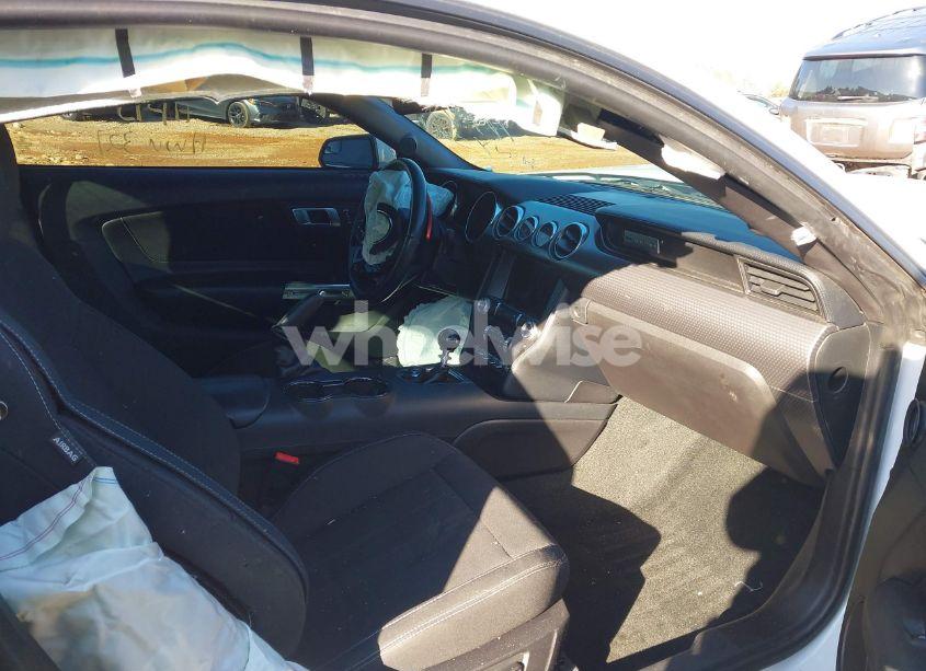 Photo 5 of 2018 Ford Mustang GT (VIN 1FA6P8CF0J5104602)