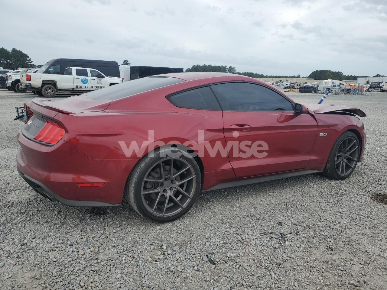 Photo 3 of 2018 FORD MUSTANG GT (VIN 1FA6P8CF0J5112991)