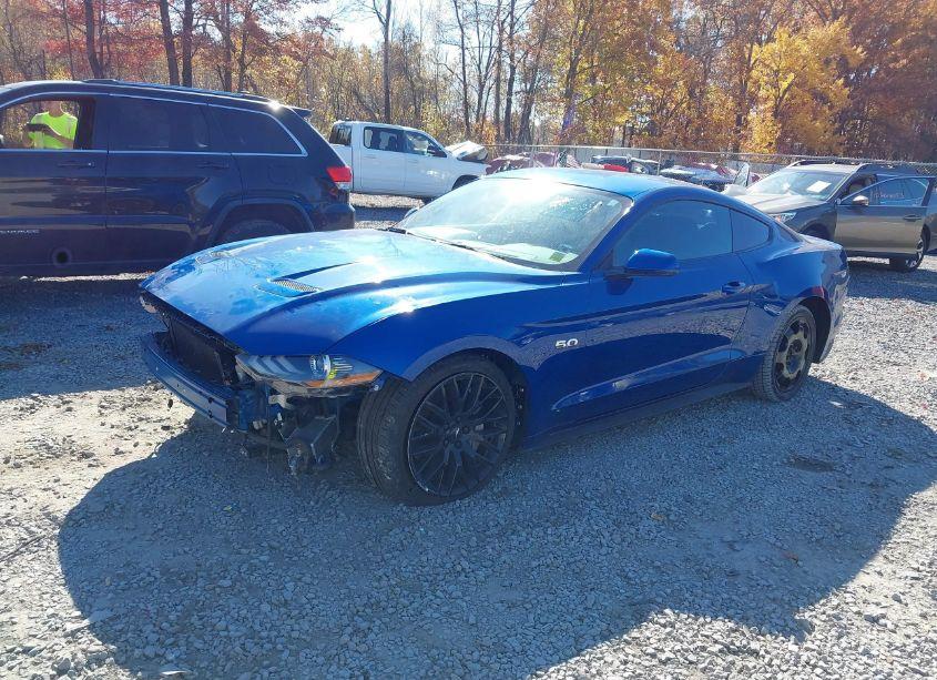 Photo 2 of 2018 Ford Mustang GT PREMIUM (VIN 1FA6P8CF0J5116281)