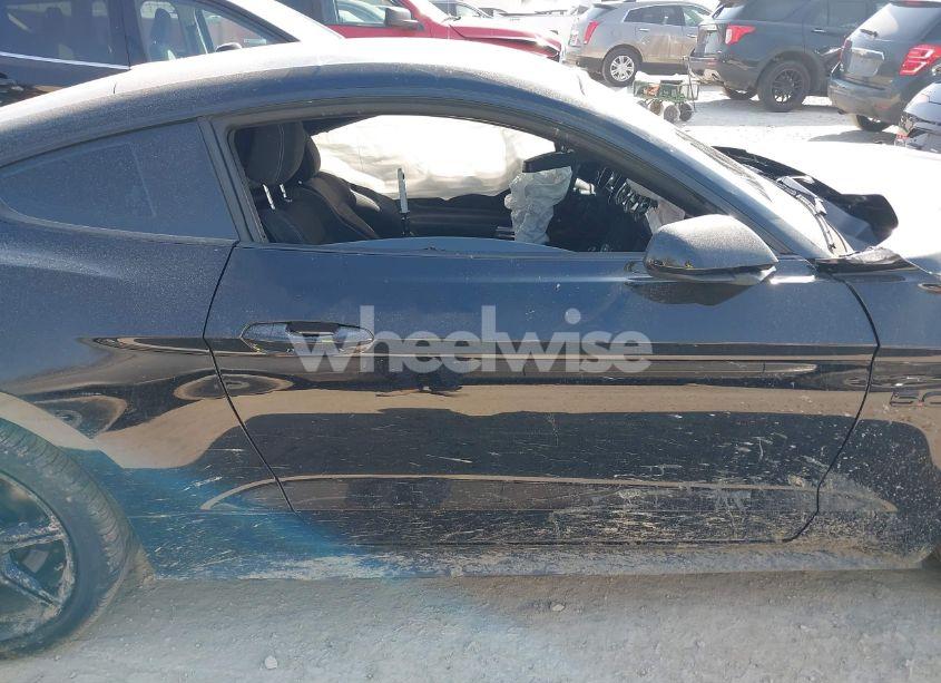 Photo 13 of 2019 Ford Mustang GT (VIN 1FA6P8CF0K5129940)