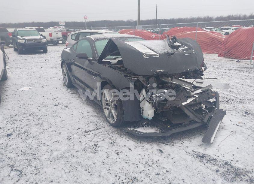 2019 Ford Mustang GT PREMIUM (VIN 1FA6P8CF0K5141232) main photo