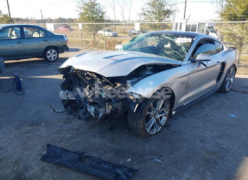 Photo 2 of 2019 Ford Mustang GT PREMIUM (VIN 1FA6P8CF0K5200425)