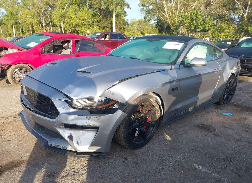 Photo 2 of 2020 Ford Mustang GT FASTBACK (VIN 1FA6P8CF0L5163152)