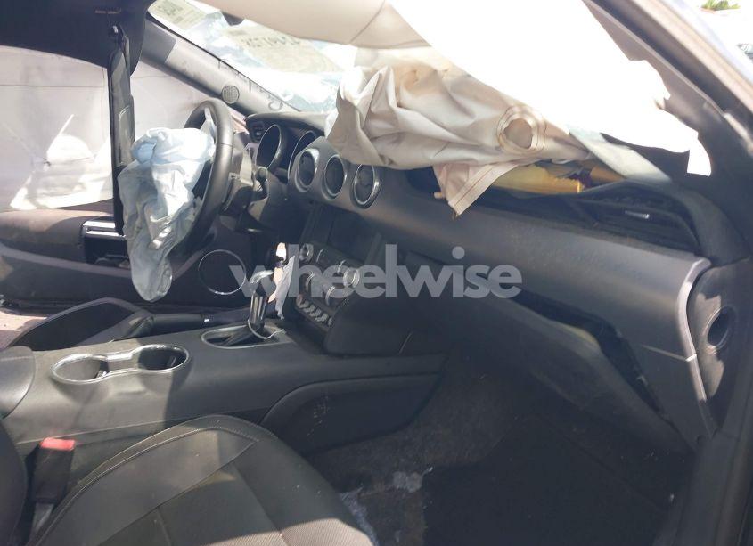 Photo 5 of 2021 Ford Mustang GT PREMIUM (VIN 1FA6P8CF0M5109190)