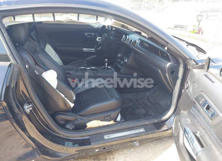 Photo 5 of 2021 Ford Mustang GT PREMIUM FASTBACK (VIN 1FA6P8CF0M5136535)