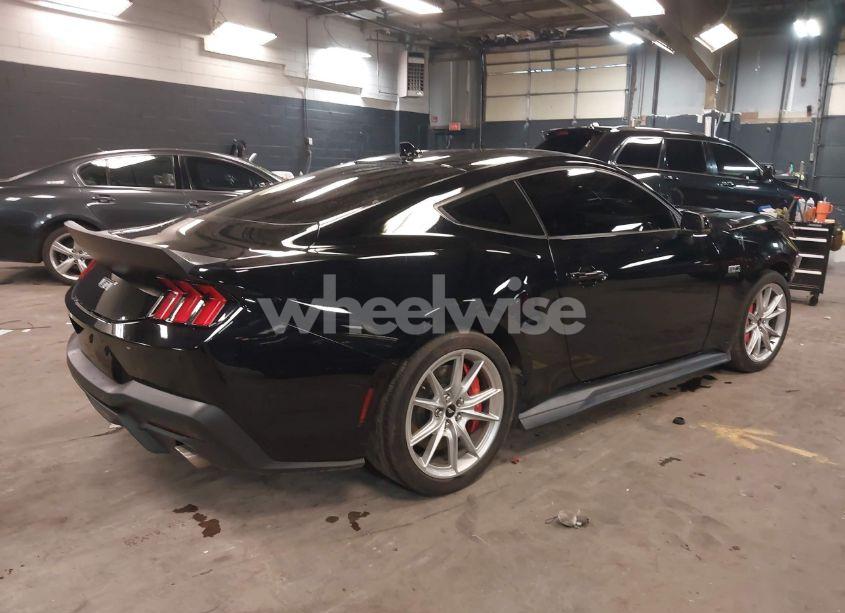 Photo 4 of 2024 Ford Mustang GT PREMIUM FASTBACK (VIN 1FA6P8CF0R5420366)