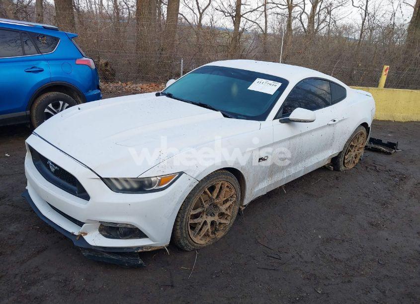 Photo 2 of 2016 Ford Mustang GT (VIN 1FA6P8CF1G5265971)