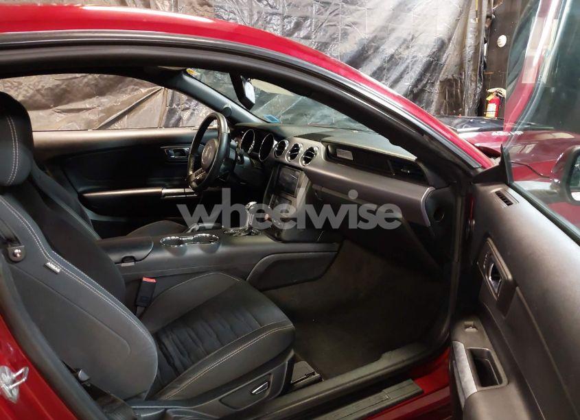 Photo 5 of 2016 Ford Mustang GT (VIN 1FA6P8CF1G5309774)